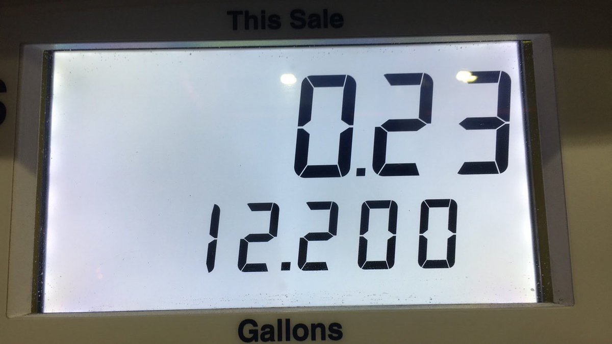 obeyyreggie's tweet photo. Filled up my entire tank for less than 25 cents Dm me to find out how 💫 https://t.co/pB3A8ol47G