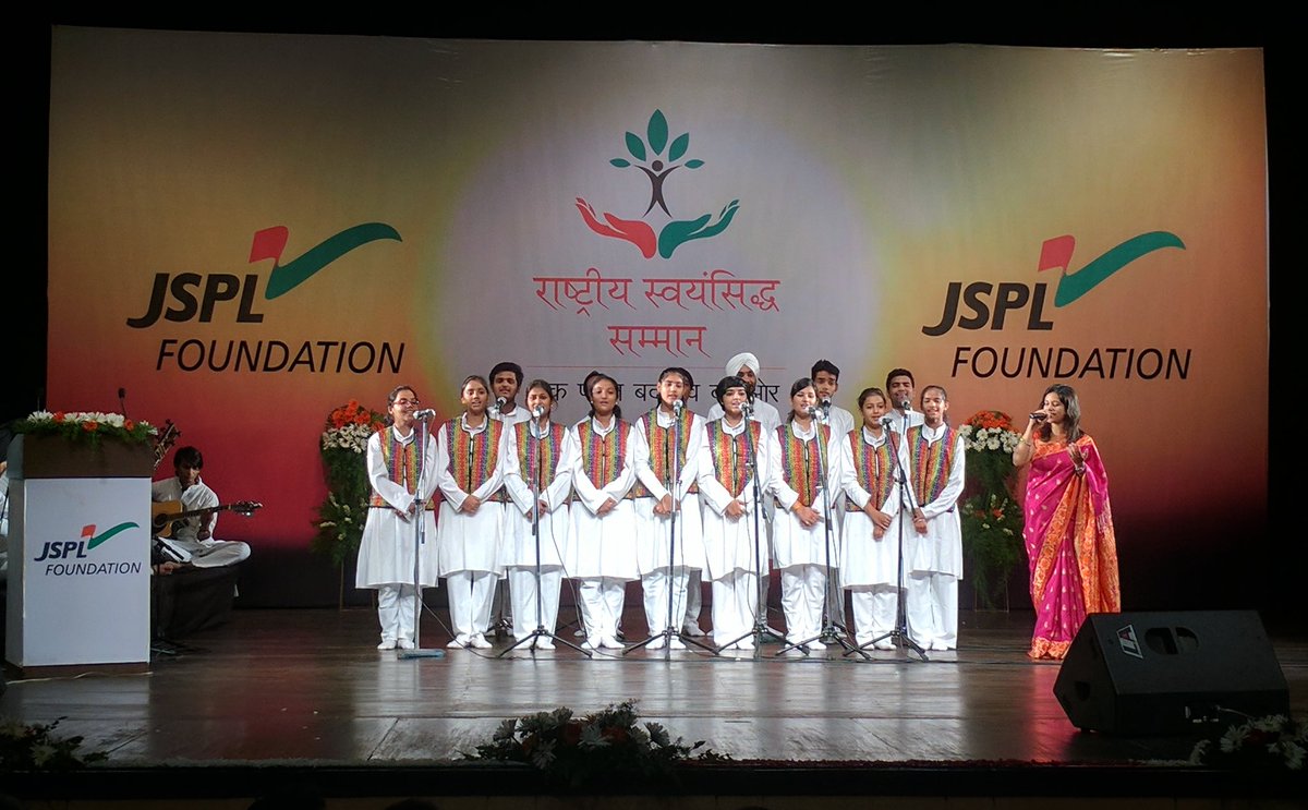 MPNaveenJindal's tweet photo. A scintillating performance by the#NationalBalBhawan alumni at the Rashtriya #SwayamsiddhSamman Awards ceremony👏👏👏 https://t.co/g5E5wCDwBA