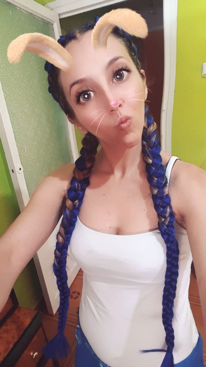melodymorillas's tweet photo. #cambiodelook #trenzitas #quemonis #blue #meencantan 😍😍😍 https://t.co/2A5HgdRq6E