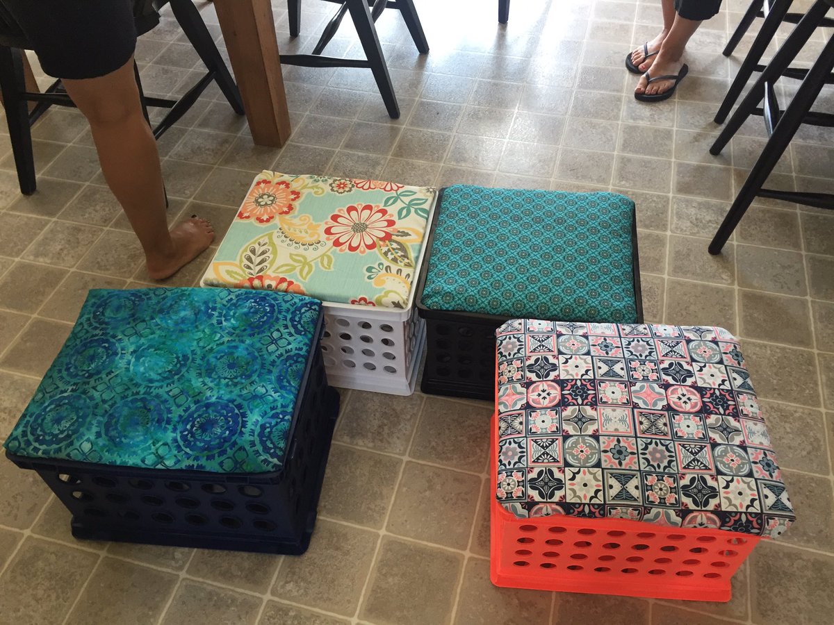 Teams that crate together, stay together! #seatingin2nd #dedicated #bettertogether