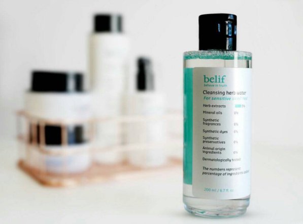 When you just want something light to clear any residual dirt from your skin, our herb cleansing water will do the trick! #belifcanada