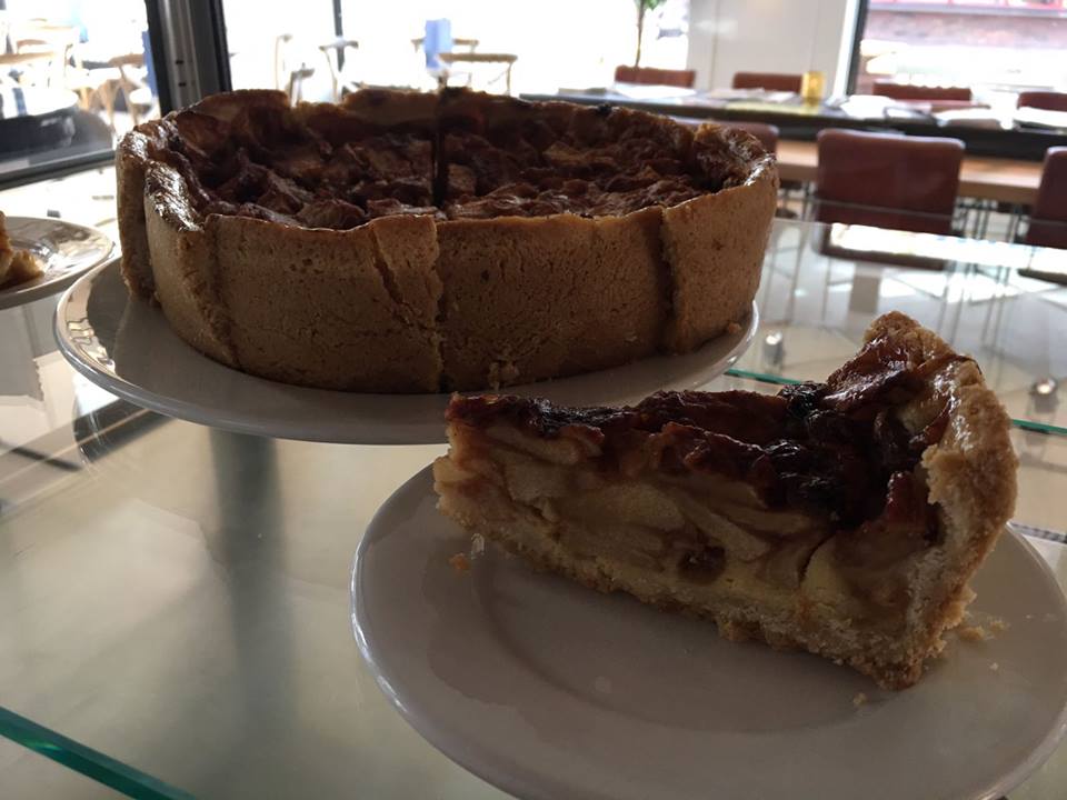 #zin in #zoet? #festivalzoet in Sleen is superleuk. Een echte aanrader voor de zoetekauw. Dichter bij huis de lekkerste #appeltaart bij #hap