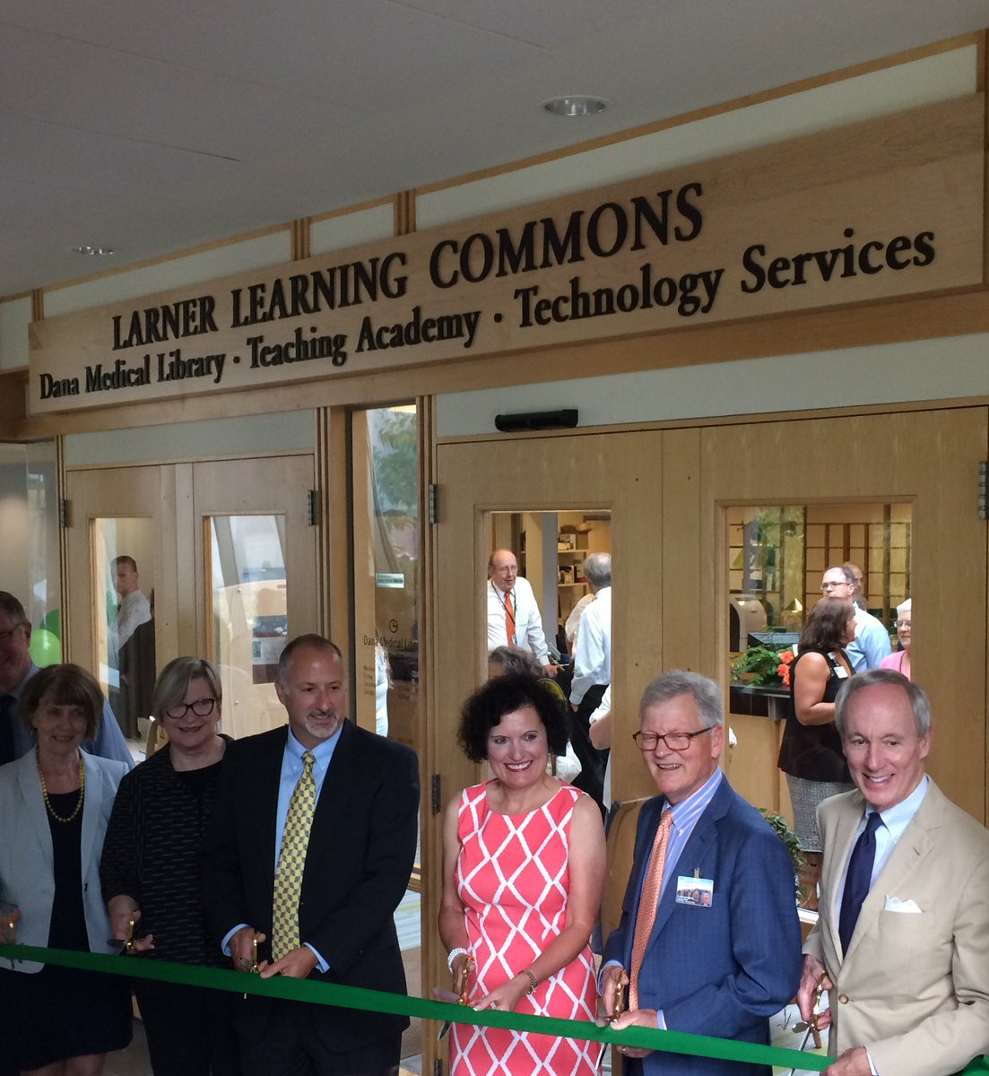 UVMFoundation's tweet photo. Ribbon cutting ceremony at #Larner Learning Commons #UVM #secondtonone https://t.co/QsHP3wlRFB