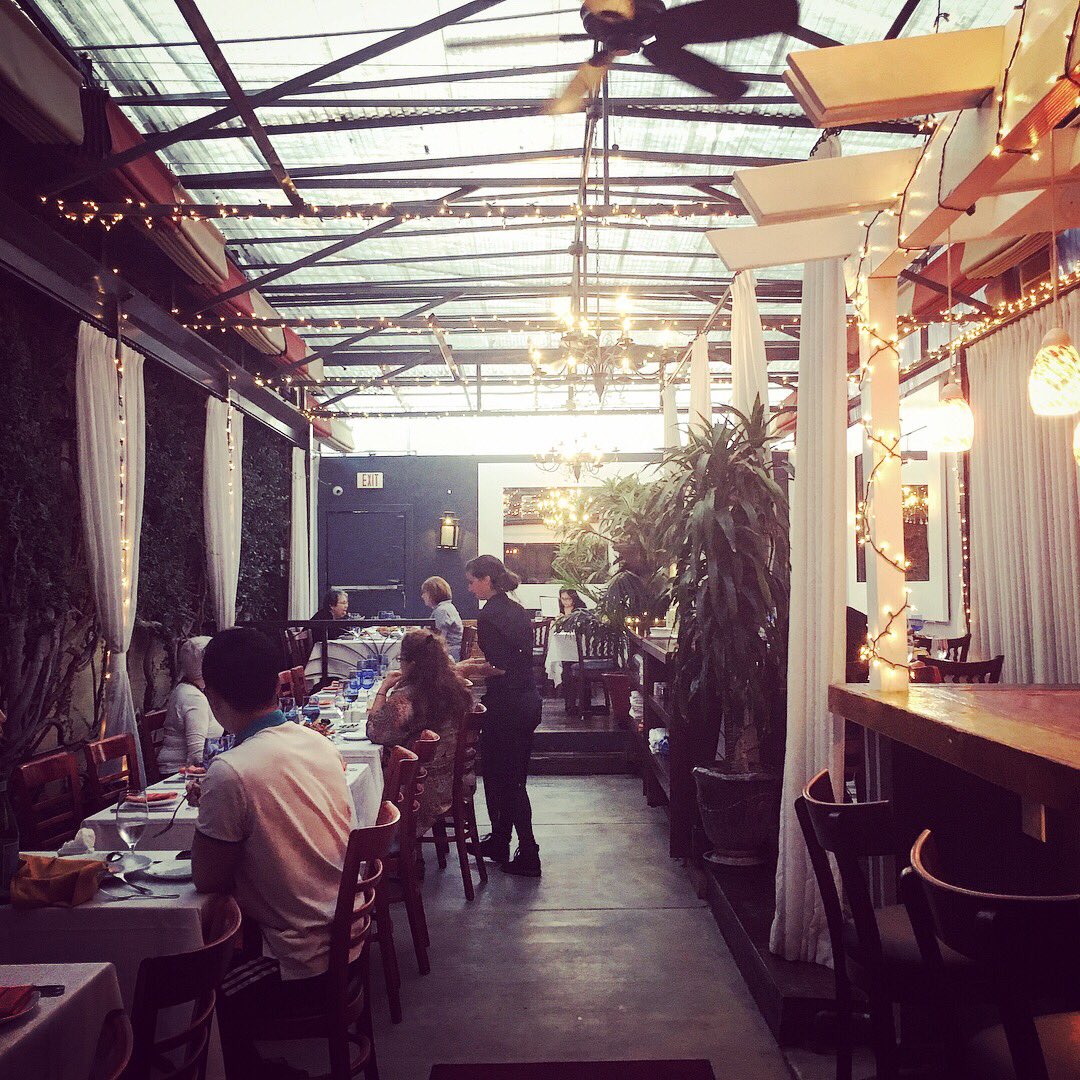 WilsonsGuide's tweet image. #TBT To an incredible Italian dinner at Franco on Melrose 😍🤗😍 More details coming soon! #WilsonsGuide