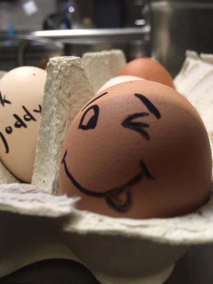 SjoddyS's tweet photo. Wij hebben echte scharreleitjes zonder..... https://t.co/HWszDyDPOz