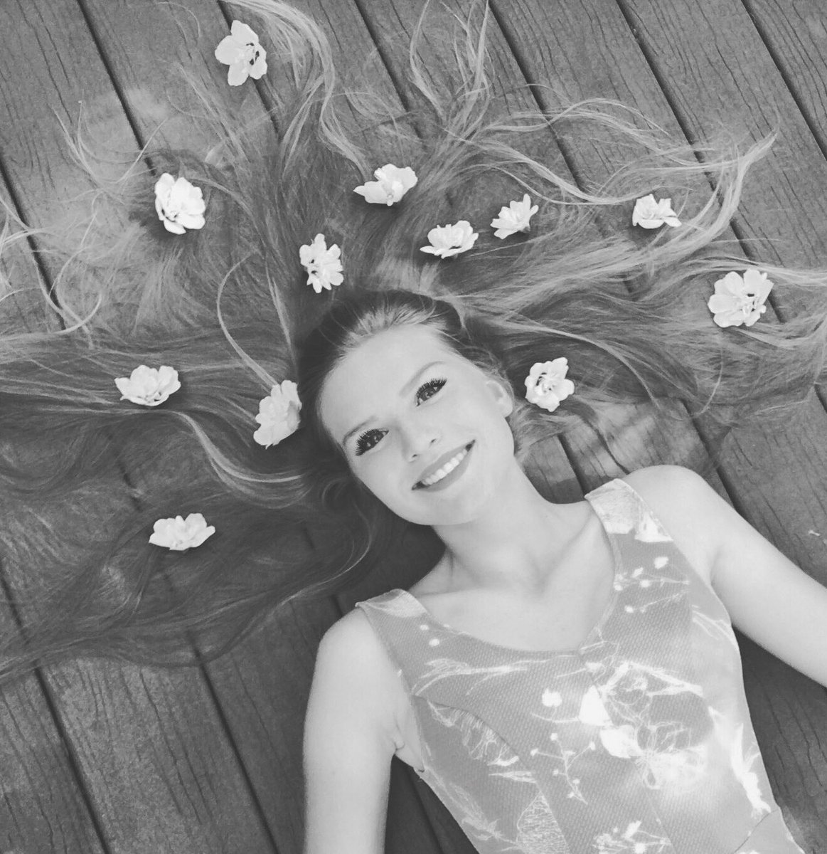 Kaelyn tweet media