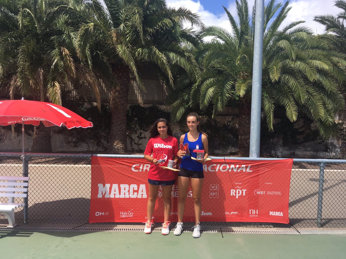 luismediero's tweet photo. Eva Beyebach gana a Renata Altable x 62 63 en final d LP d Gran Canaria @CJ_TenisClub Circuito Nacional @MarcaTMF @rptenis Jòvenes Promesas https://t.co/j4bBCfvOWb