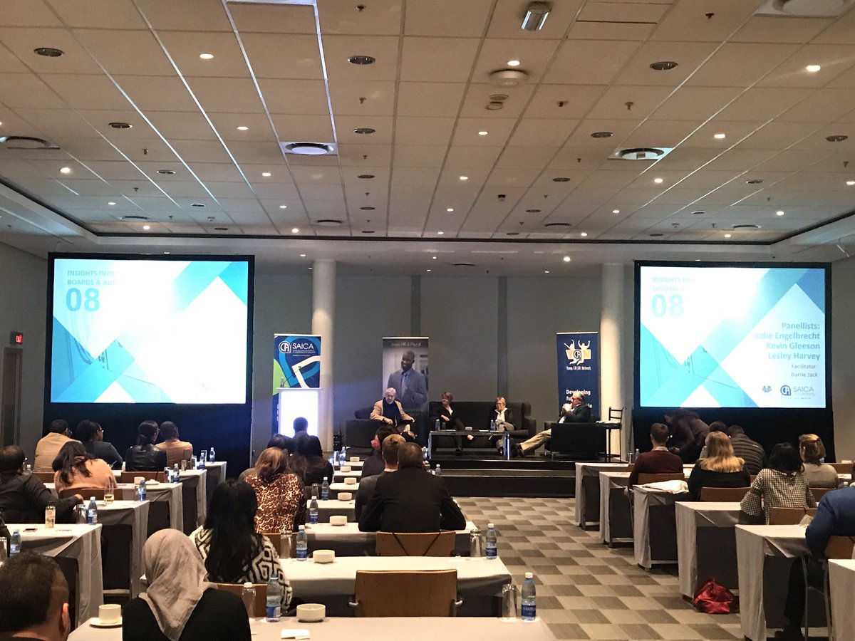 SandilePhillip's tweet photo. Our second last sessionInsights Into Serving On Boards & Audit Committees @saica_ca_sa #YCAN2017 #CAMAF #carducciwoman #carducciman #Sage https://t.co/yy1CIPlHZX