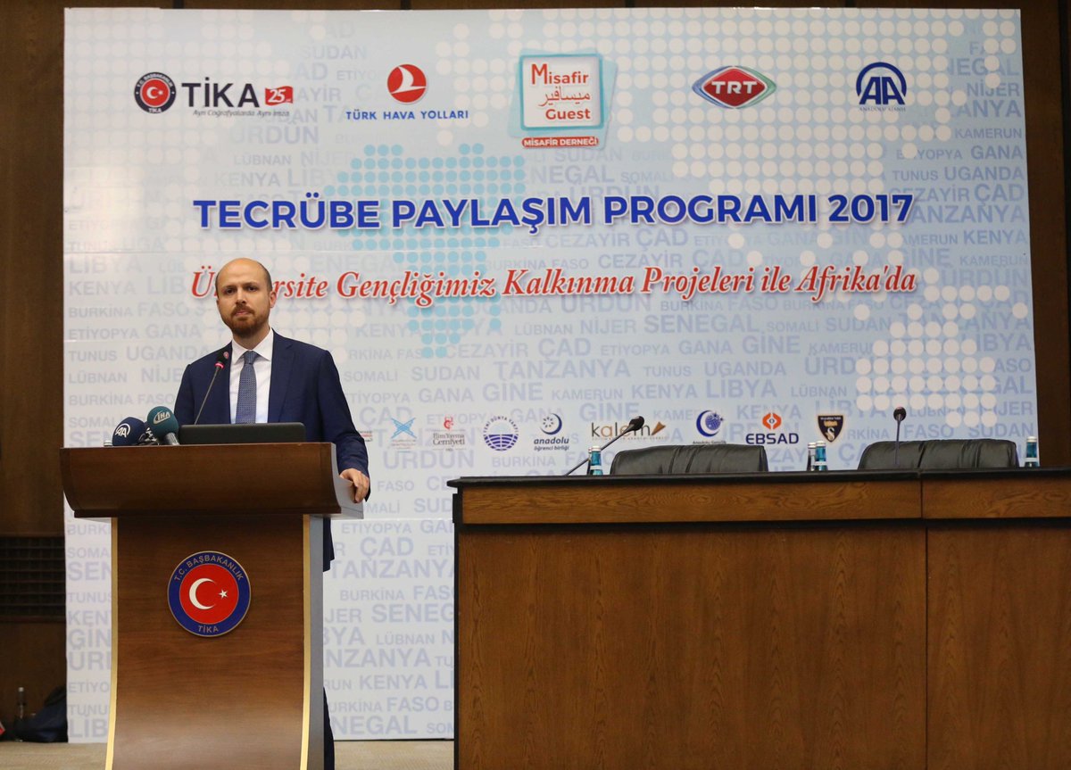Tika_Turkiye's tweet photo. .@IlimYaymaVakfi Mütevelli Heyeti Bşk. Vekili Sn. Bilal Erdoğan "Tecrübe Paylaşım Programında sivil toplum ve kamu dayanışmasını görüyoruz" https://t.co/2a45qJHYqp