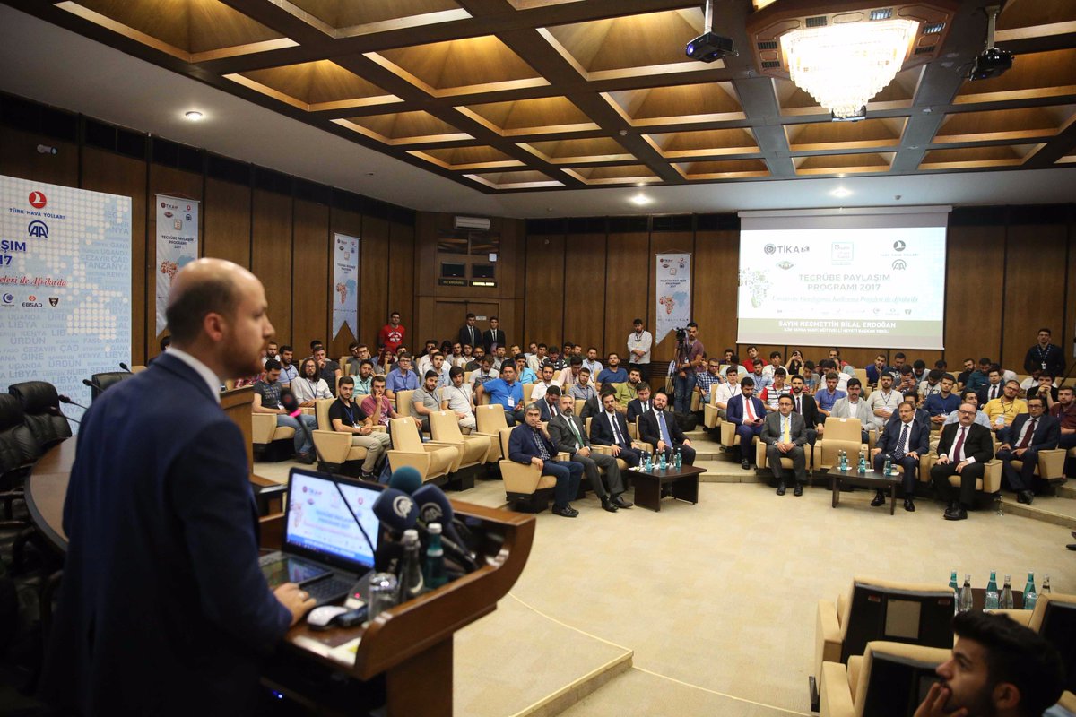 Tika_Turkiye's tweet photo. .@IlimYaymaVakfi Mütevelli Heyeti Bşk. Vekili Sn. Bilal Erdoğan "Tecrübe Paylaşım Programında sivil toplum ve kamu dayanışmasını görüyoruz" https://t.co/2a45qJHYqp