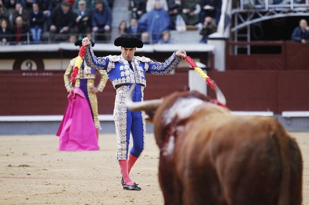 ATAQUE- El subalterno Joselito Rus, discriminado por el Real Jaén CF por ser torero cultoro.com/actualidad/201…