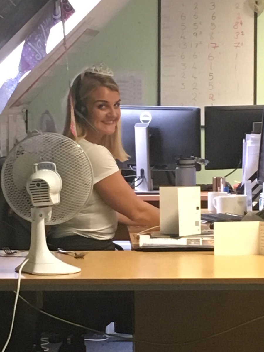 JustineRayner's tweet photo. Birthday office princess @Emilylippiattx @ExclusivePeople https://t.co/wyOf5BZJ6z