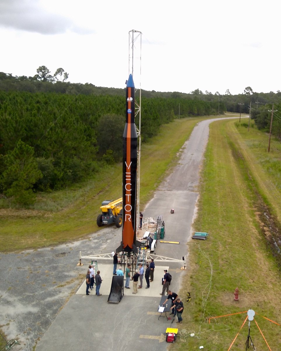 rdibildox's tweet photo. T-7 minutos para el lanzamiento de prueba del cohete #VectorR de @VectorSpaceSys! En vivo: https://t.co/JNtI3AlShK https://t.co/EBUS6h6zDy