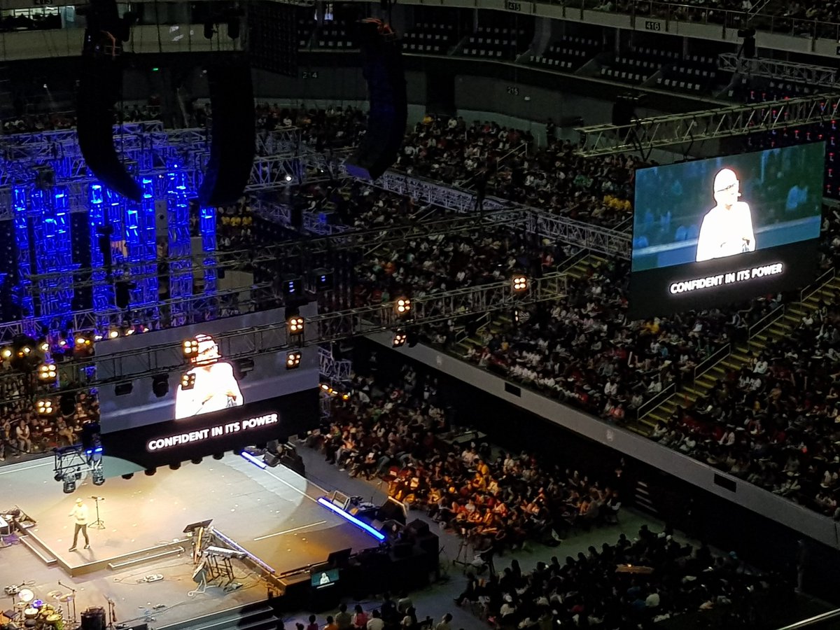 SKRaymundo's tweet photo. Live fearlessly unashamed of God 💗
Talk. Listen. Tell your story. 💗
We are not Matches, we are Volcanoes. 💗
#UNASHAMED2017 #Day2Completed https://t.co/mf4g5i1rWZ