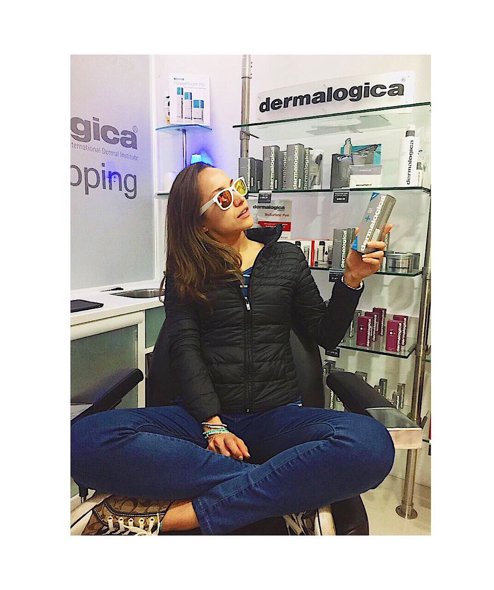 Ayer me aplicaron la tecnología #StressPositive. Gracias <a href="/DermalogicaMx/">Dermalogica Mx</a> por cuidarme para estar al cien en mis llamados. 🙏🏼🎬❤️