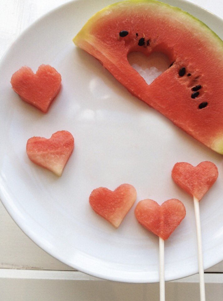Happy #NationalWatermelonDay 
I love these ideas, perfect for a summer wedding or a tropical theme. #wedding