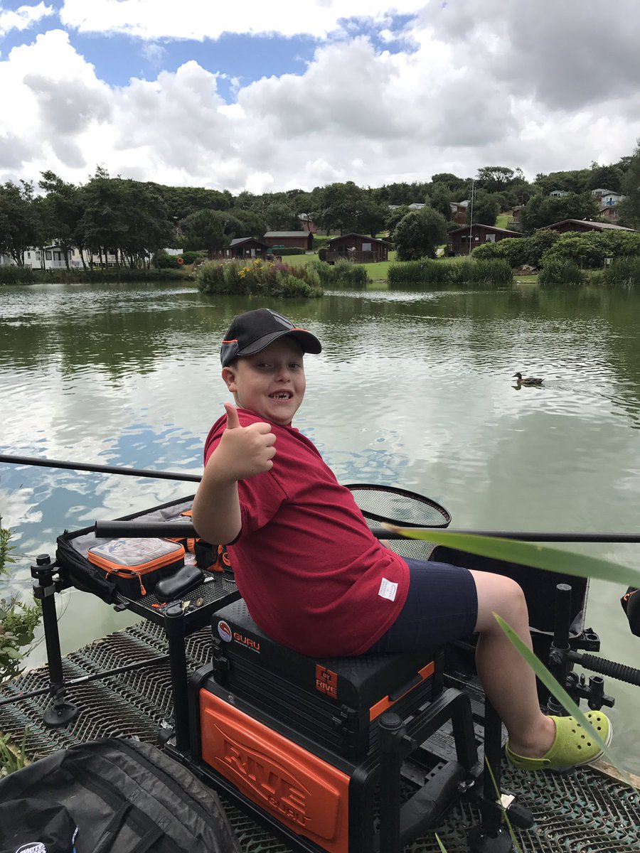 Brilliant time <a href="/News_Reel/">White Acres</a> with <a href="/TackleGuru/">Team Guru</a> for national fishing month,awesome to see the young guns of our sport enjoying themselves 👌🏻🎣