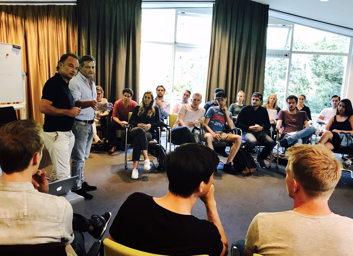 sportslins's tweet photo. Great start MSc elective Sports Leadership with #paulvanass en #thomasTichelman #dna #performance @NyenrodeBU @SportWays https://t.co/HfMMPxHpgn