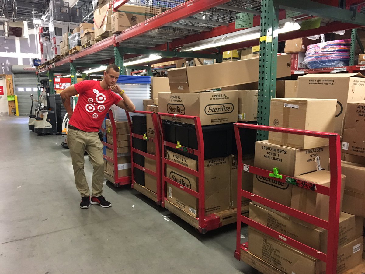 Can you say BTC? <a href="/Cancerianvegan/">Nick Kincaid</a> and I can! #fillthefloor #betterinmentor <a href="/Jake2934/">Jake Oney</a> <a href="/ralph_mz/">Ralph Mosco</a>