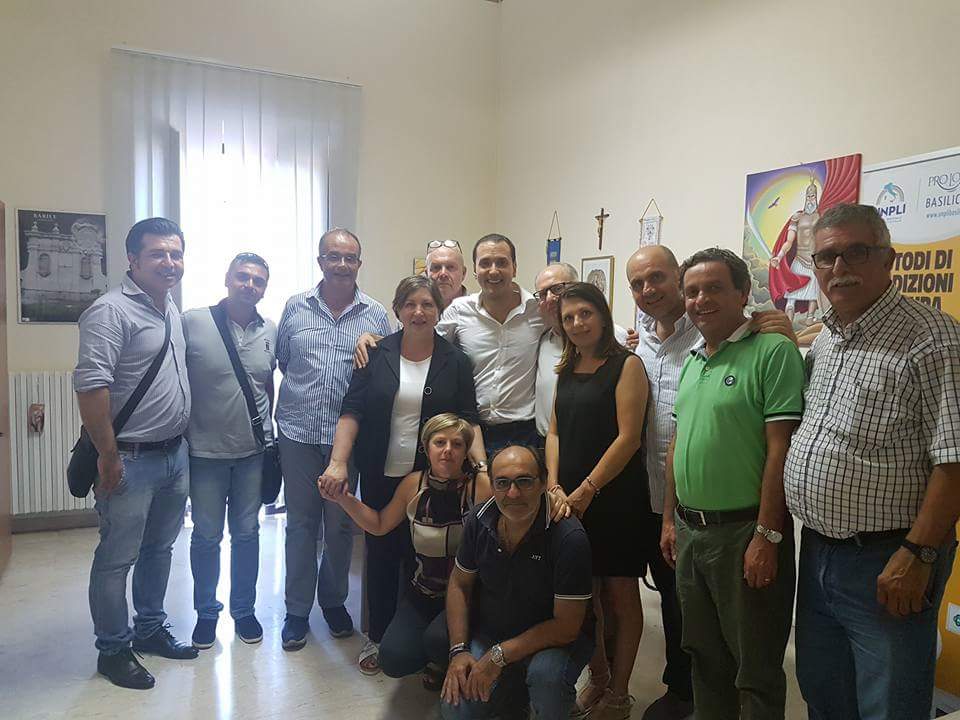 unplibasilicata's tweet photo. Inaugurata sede @UNPLI #Basilicata con Presidente Nazionale Nino La Spina. Presidente lucano @roccofranciosa ha ringraziato @ComunediBarile https://t.co/33TsfAw3UW