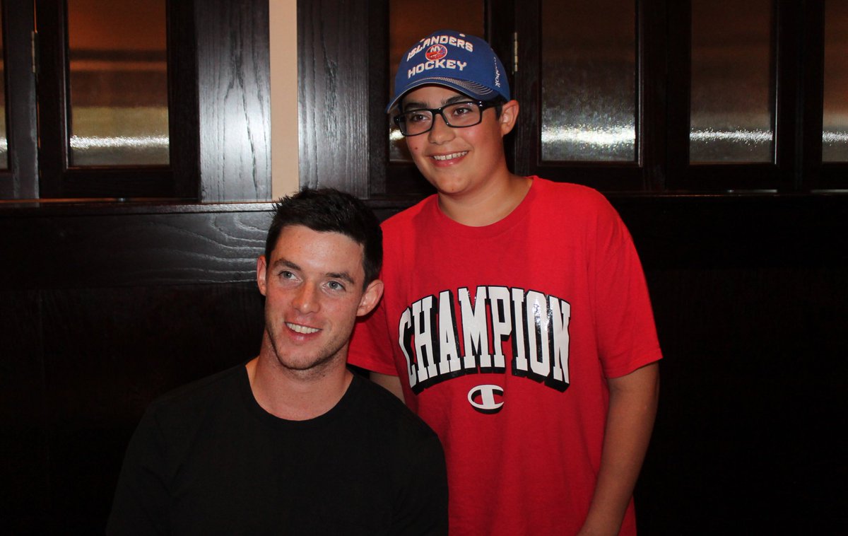NYIslanders's tweet photo. What it's all about. π
Great time at Maggiano's Little Italy last night with @thomas_hickey14 in support of @MakeAWish! #IslesCommunity https://t.co/eTj7NCRGqB