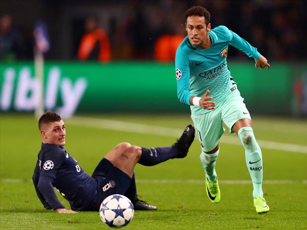 SportsCenterBR's tweet photo. Oficial! Barcelona confirma acerto com PSG, e Neymar se torna o jogador mais caro da história: https://t.co/126KBPYdeX #CentralFOXBrasil https://t.co/ooBkVTEC93