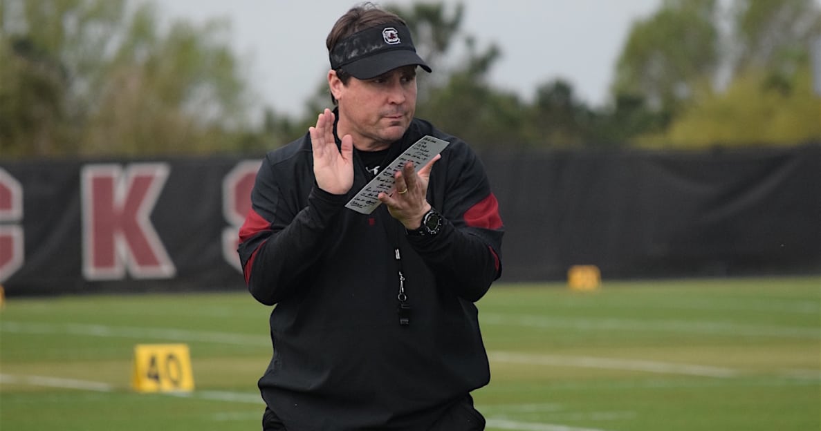 WATCH: South Carolina players sing happy birthday to Will Muschamp 