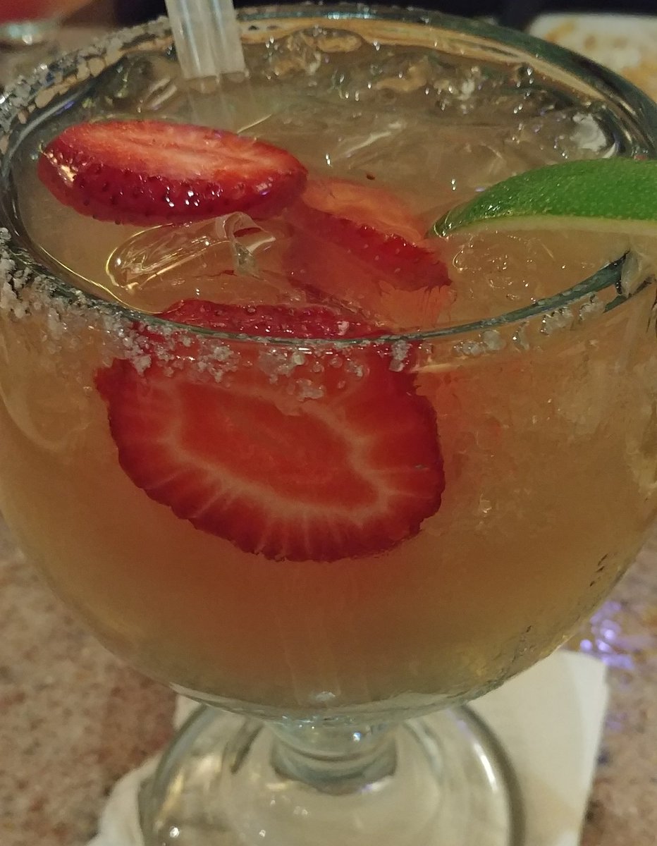 menaredogsbook's tweet image. Pairs well with reading my book #allmenaredogsbook