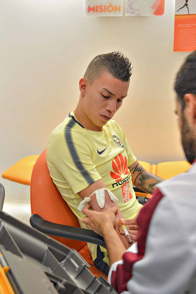 ClubAmerica's tweet photo. 📸 Galería: 🏥 Exámenes médicos de Mateus Uribe 💪🏼💉

#MateusYaEsÁguila 🦅

⏩ https://t.co/1sZYtcAUpR https://t.co/D3a902J4d1