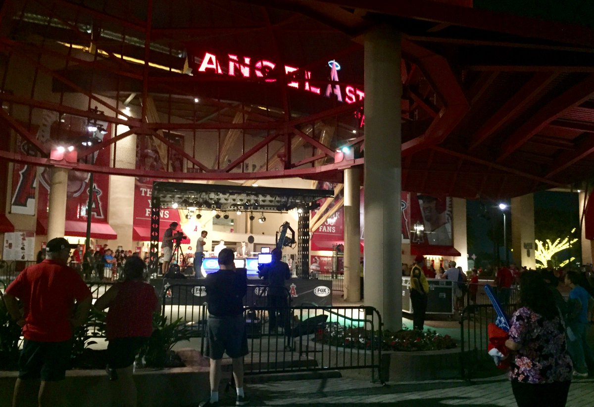 IMEProvider's tweet image. We wrapped up a great #DMEC2017 conference with some fun at the @Angels game! It was a 7-0 win against the Phillies!