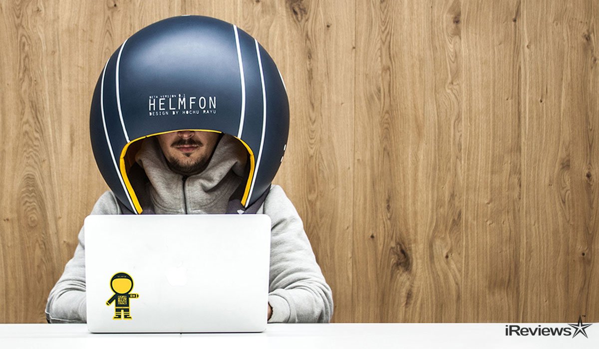 ireviewscom's tweet photo. Ukrainian-based #HochuRayu hopes its noise-cancelling #Helmfon helmet shakes up the entire #Wearables industry. https://t.co/BMu23CKBtW https://t.co/DgYJNWyhRZ