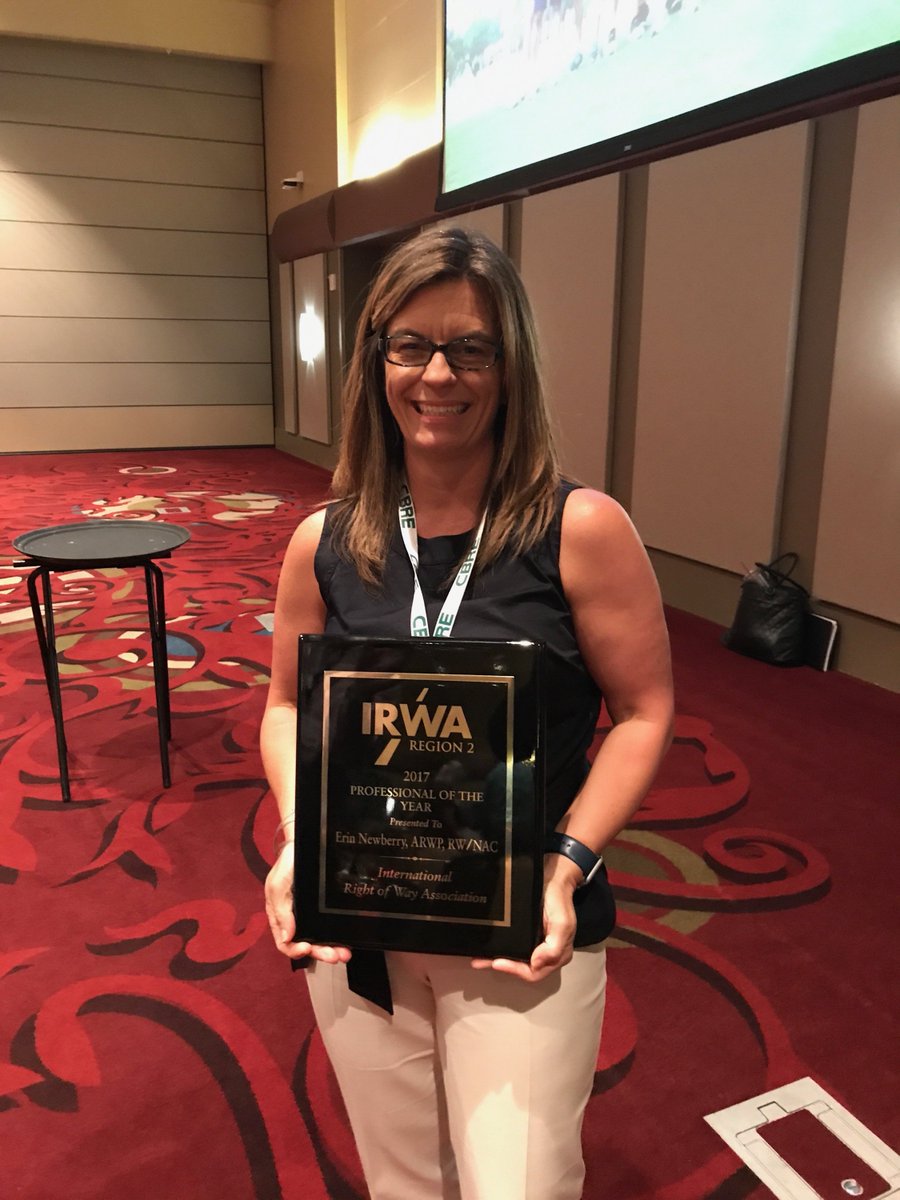 IRWA_Network's tweet photo. Congratulations to Region 2 Professional of the Year Erin Newberry, R/W-NAC and Region 2 Young Professional of the Year Kasy Chambers, SR/WA https://t.co/QUrbGm1on1