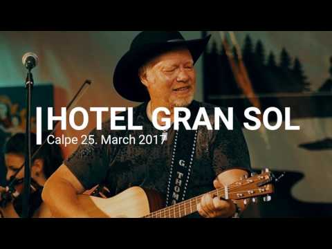 steffnevers's tweet photo. Looking back: THE COSTA BLANCA TOUR 2017
https://t.co/5ZXNeXUK9u
What a great show we had #countrymusic #steffnevers #gthomas #honkytonk https://t.co/3QRgpjZg1V