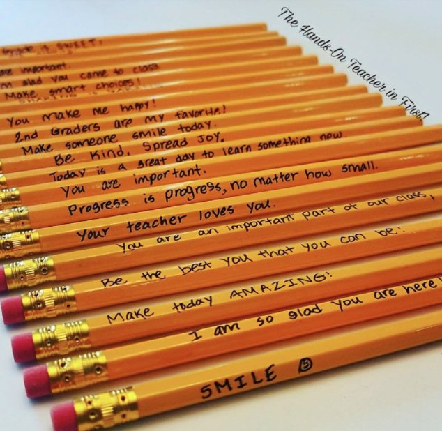 PledgeCents's tweet photo. What an amazing idea! Anyone do this in their classroom? #teacherlife #teaching #engagechat #kidsdeserveit #teaching #whatisschool #K12 https://t.co/FqBbv0kijr