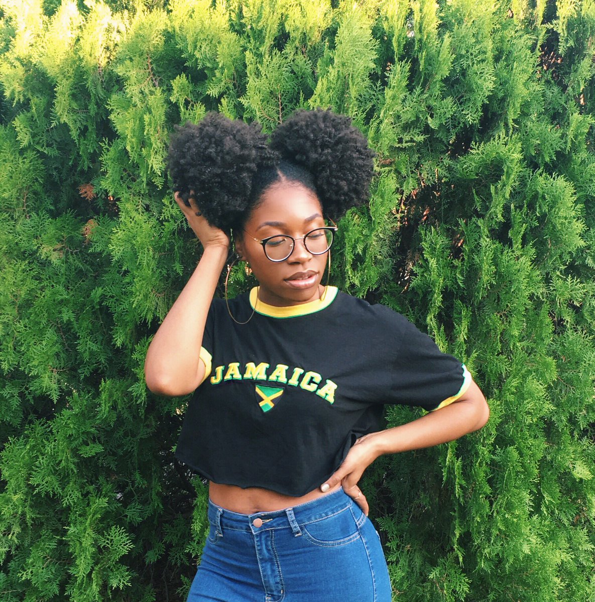 ChizOhFro's tweet image. Groovy young thang. 🌞 #getchuone