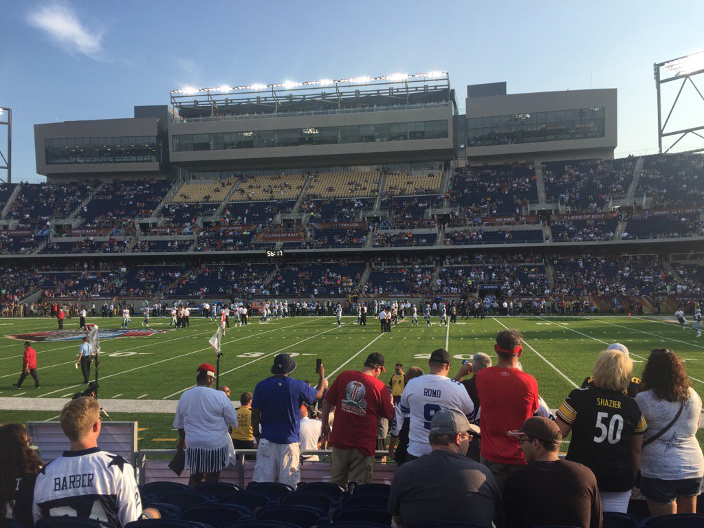 shaheenwires's tweet photo. Not the stadium I remember! Awesome!!
#PFHOF17 https://t.co/yXcSHHFdyK