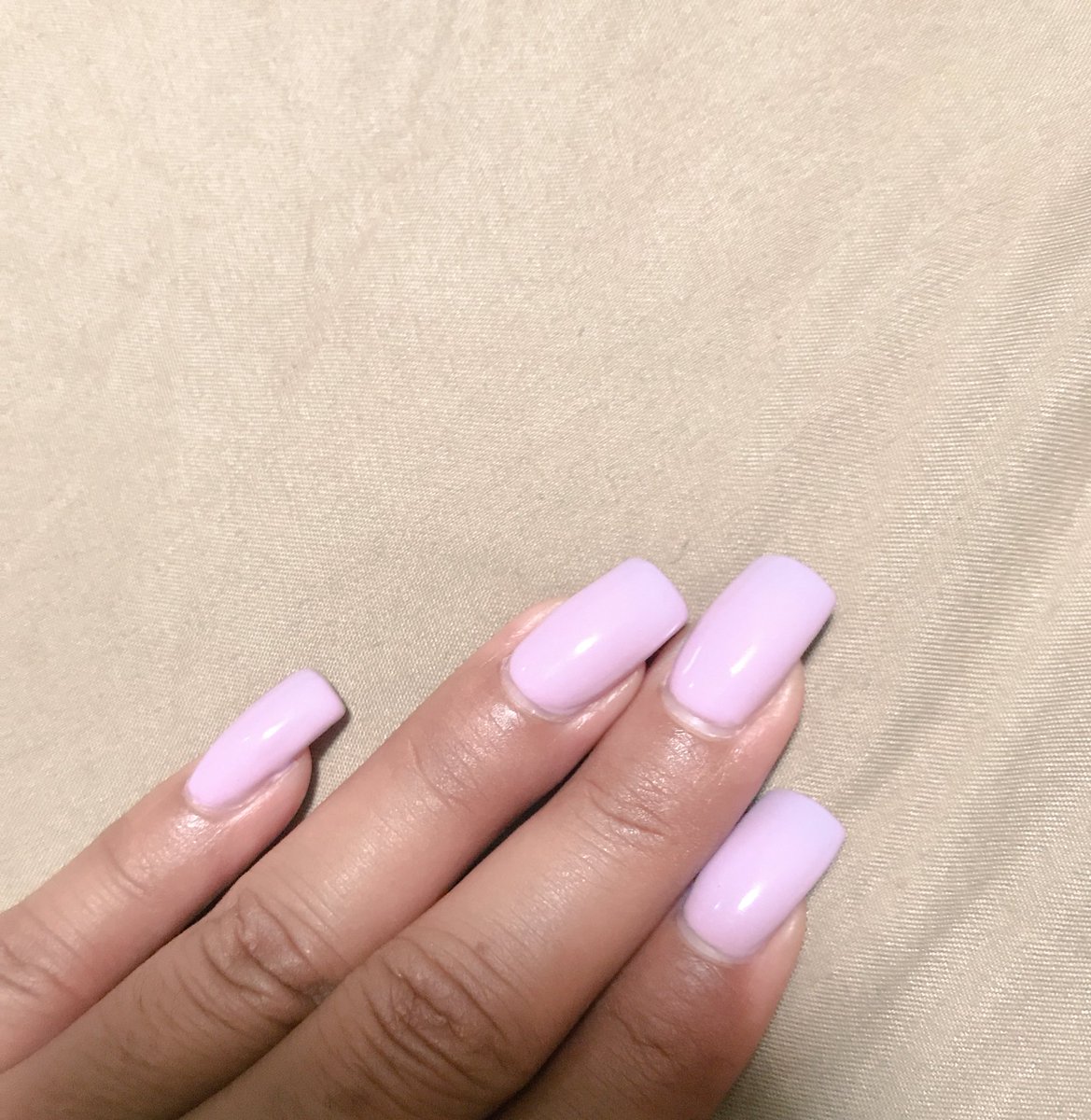 le_se88's tweet image. 💅 el color de mis uñas hoy #nailscolor #iloveit