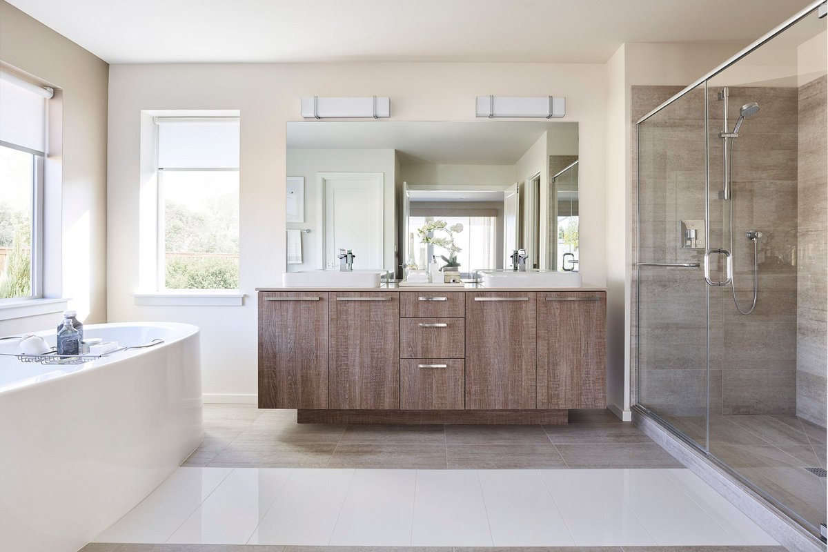 mainvuehomes's tweet image. Luxury finishes &amp;amp; fixtures come w/ every #MainVue at no added cost. Take a look...

TX: bit.ly/2n7NvGi
WA: bit.ly/1OJLLGE