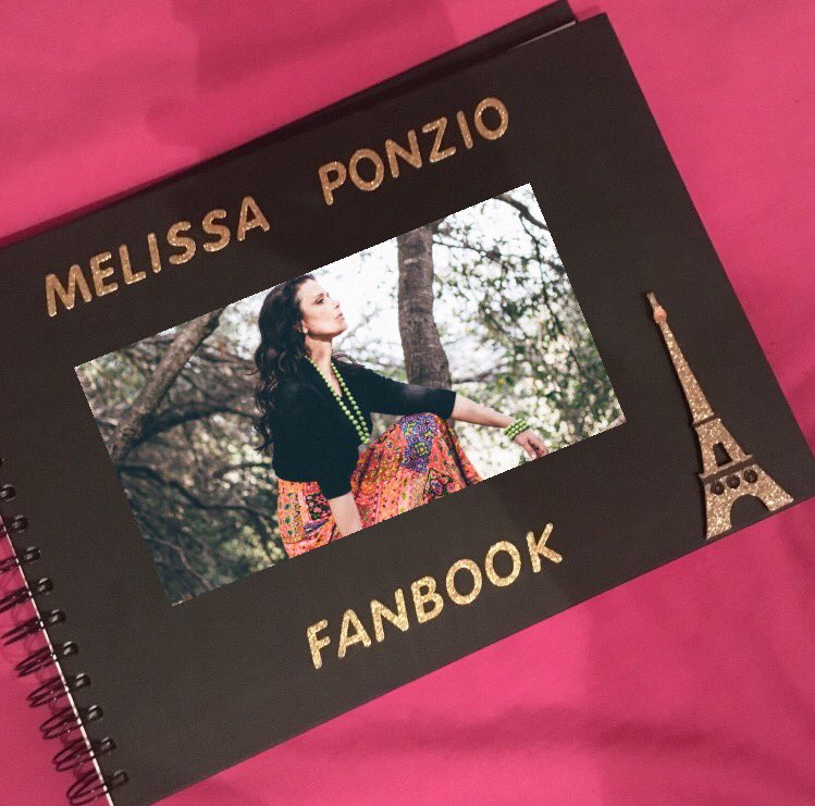 MPonzioFanbook's tweet photo. laquelle vous préférez?? 

(sondage en dessous) https://t.co/kvfzgV1Rld