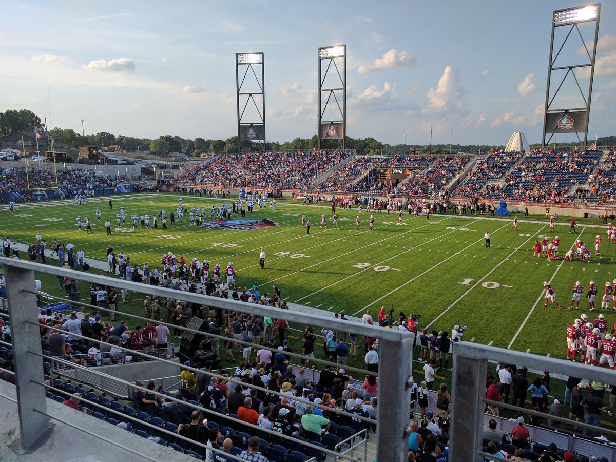 adamlnicholson's tweet photo. #NFL Thank you for the beautiful new stadium. Can't wait to see #nflwhatsnext https://t.co/TbbBS72qAi