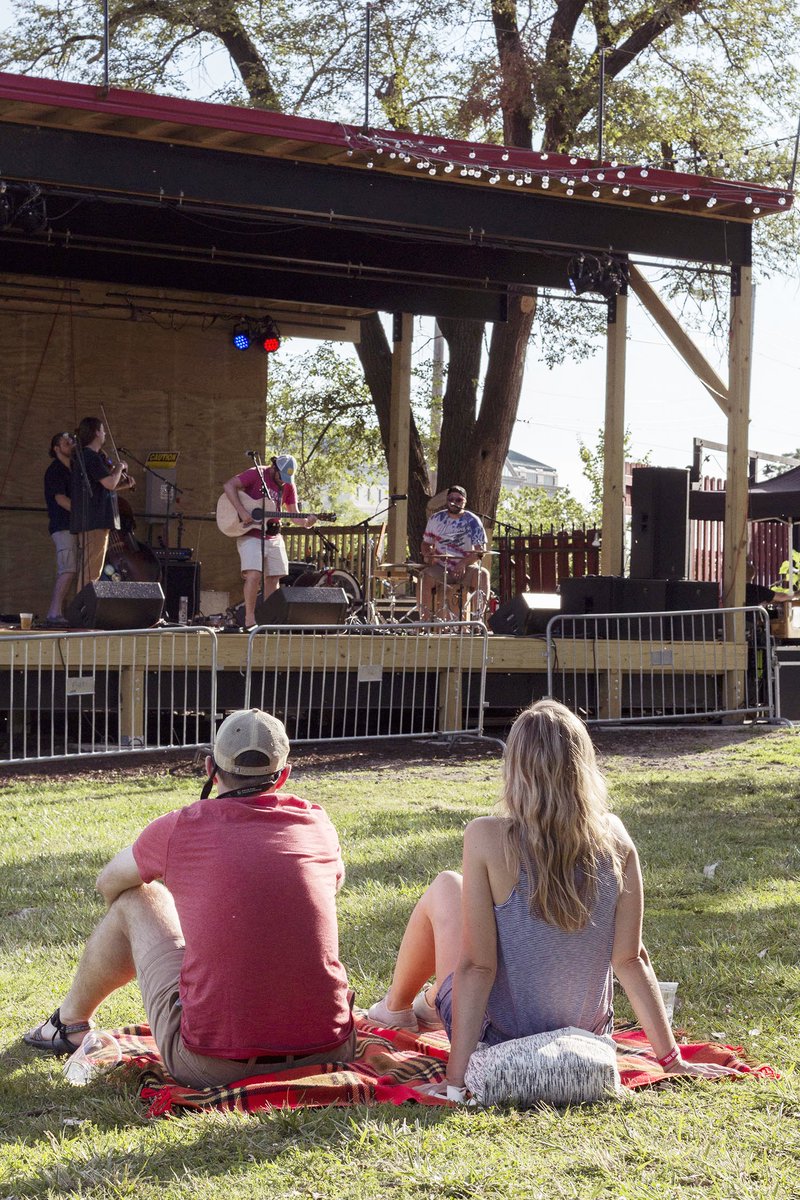 RoseMusicHall's tweet photo. Summertime happy hour is for live music &amp; lounging in the park☀️

FRI: Fried Crawdaddies • @biscuit_truck 
SAT: Grindstone • @grillabros https://t.co/tT9mslR80U