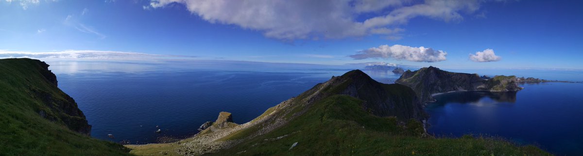 JustviCiT's tweet photo. Værøy #lofoten #Norway #hike #hikeordie #photo #photography https://t.co/bvOSgdEYZF