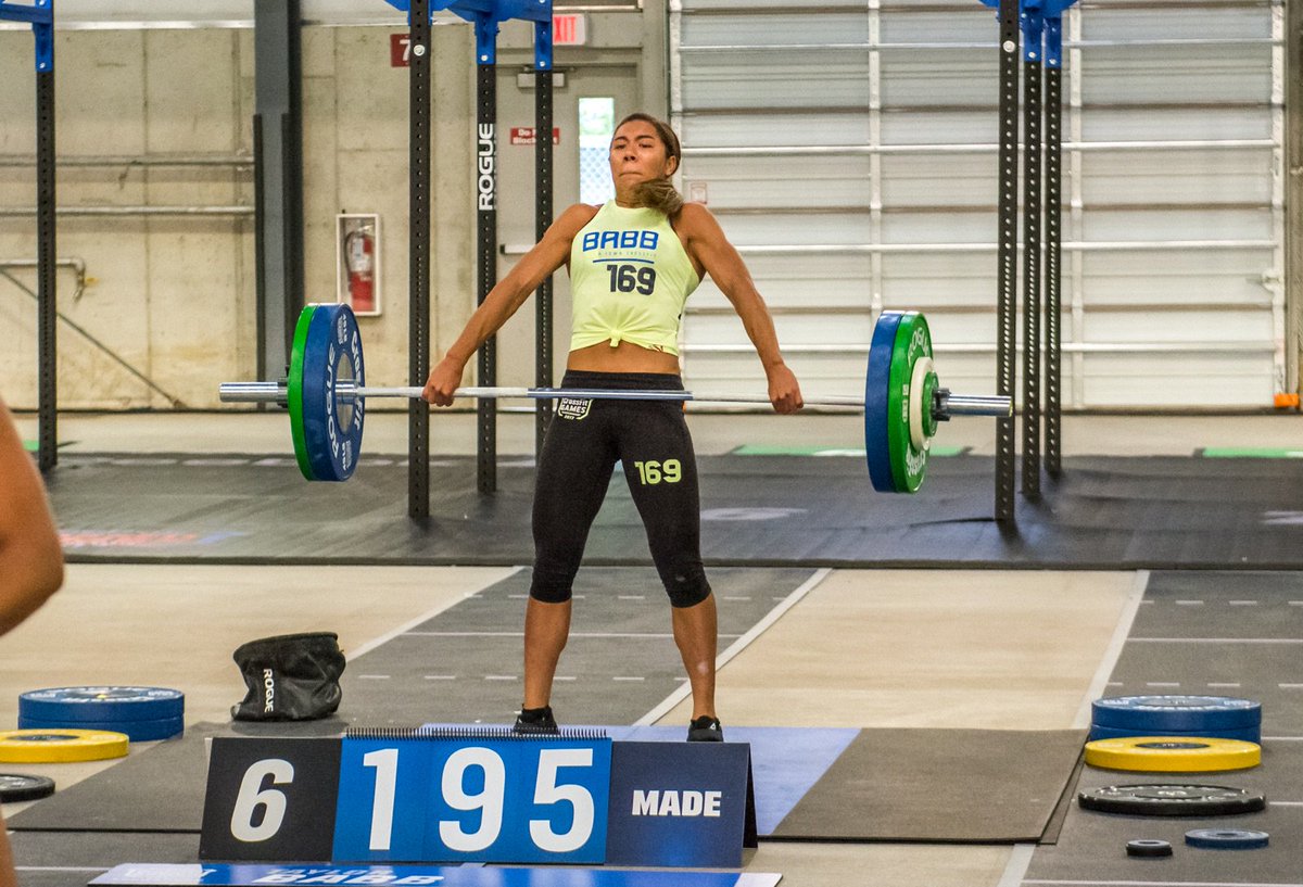 CrossFit's tweet photo. What's your 1-rep-max snatch?

16-year-old Taylor Babb snatched 195 lb. and 17-year-old Guilherme Malheiros snatched 291 lb. in Event 1. 😳 https://t.co/vtOHUlHtrD