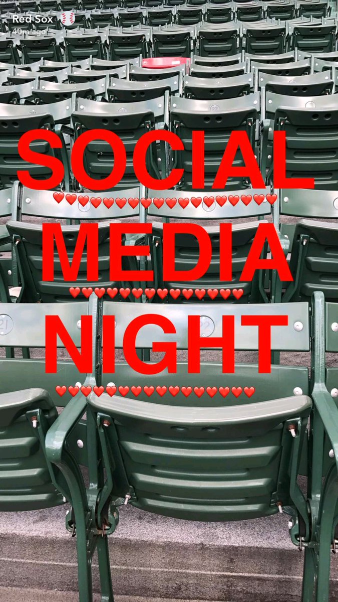 miniviews_'s tweet photo. #socialsocks https://t.co/XmMgPkRhYK