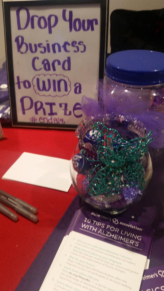ylandus's tweet photo. We are bagging Alzheimer's at Lundbeck advocacy event! #LundbackGreatGiveback #EndAlz #TheLongestDay https://t.co/ogV1mY1xye