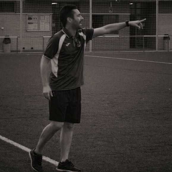 UnionMolinense's tweet photo. Presentación:
Este año dirigirá el Preferente Joserra Herrero, entrenador de experiencia, bienvenido al club! @Nacional10X @treceraG13 . https://t.co/fYy7rmgLQW