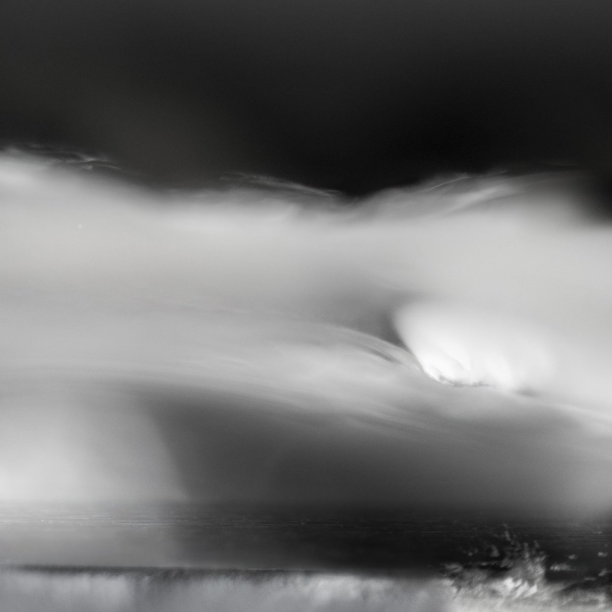 OBJECT / A tweet media