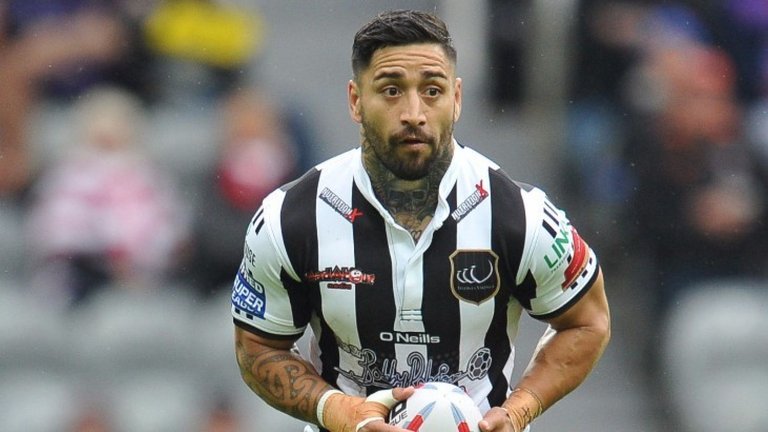 SkySportsRL's tweet photo. Rangi Chase has been suspended from all training and playing activity after testing positive for cocaine: https://t.co/fD1uqZsTD2 https://t.co/eXd6n3Vlot