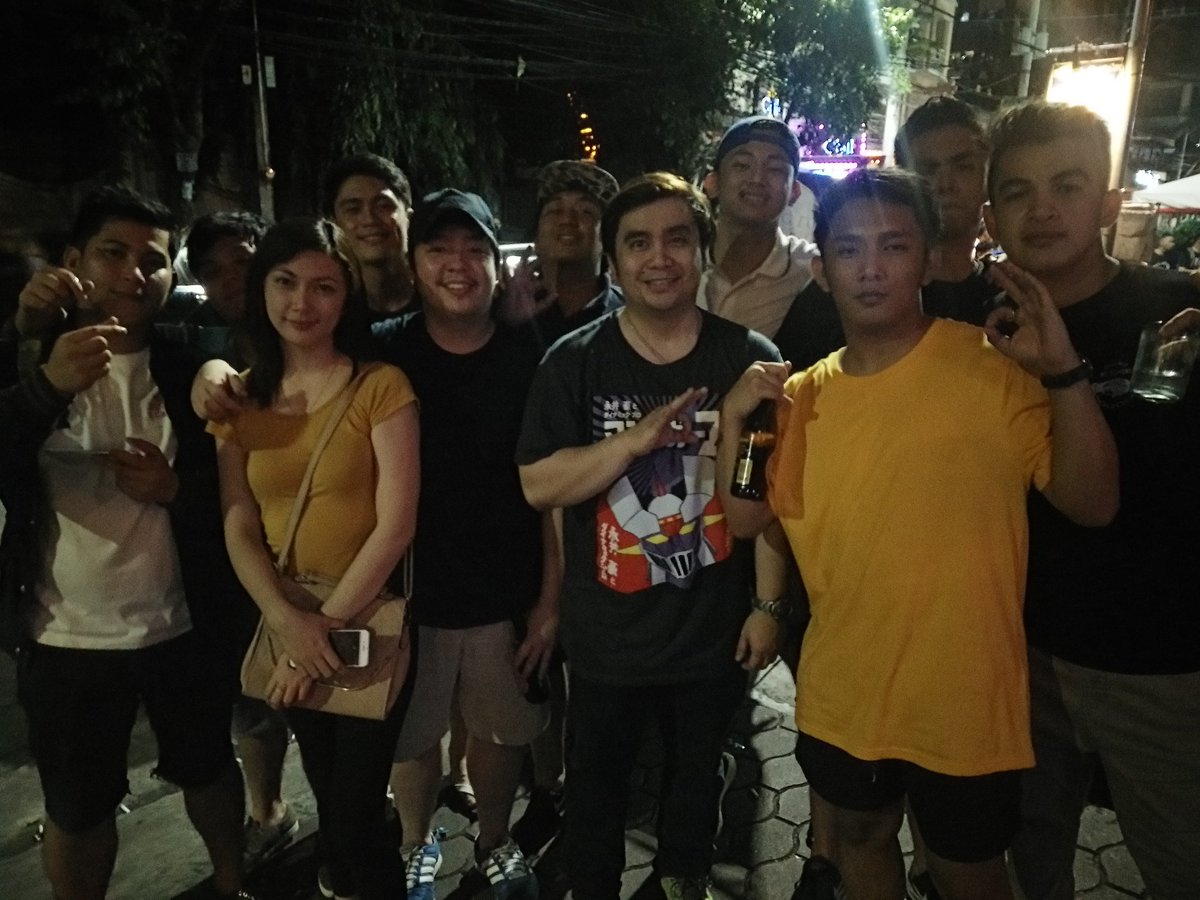 bleepsportsbar's tweet photo. Victory Party Stil ongoing! 4:00am 
with #TeamBleep #HOTC https://t.co/J4uaTE8pt8