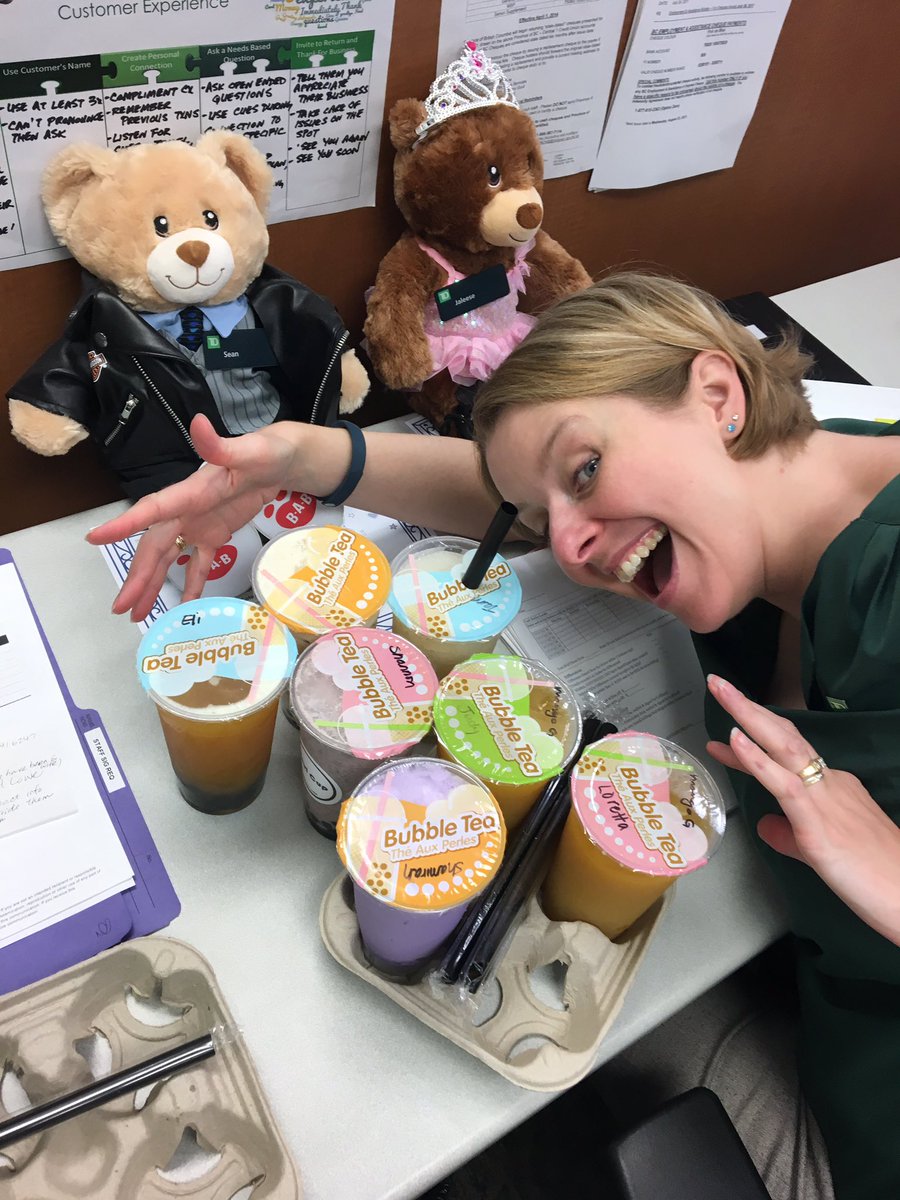 GraceKim_TD's tweet photo. Thanks Canada Way &amp; Boundary team! We will enjoy our much deserved BBT on you guys :) @antwon284 @huggit2_Tamara https://t.co/p2cQkuR9lI